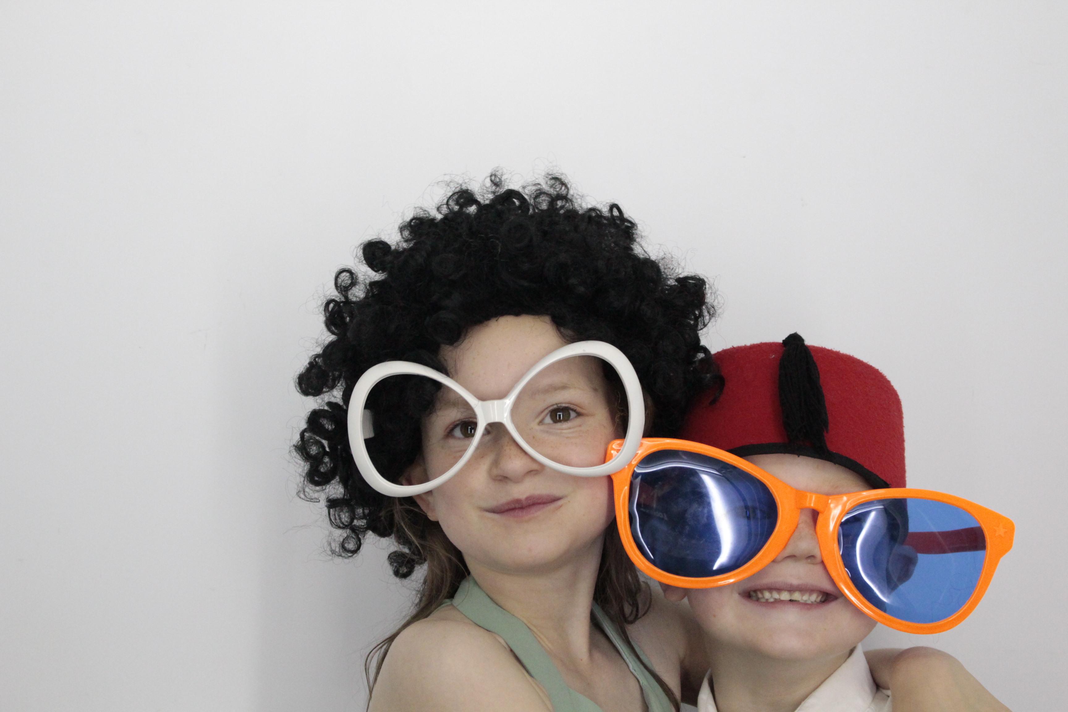 Jon and Sarah’s Wedding | View more photos from the event at gallery.myphotoboothexperience.co.uk/u/MyPhotoBoothExperienceLtd/Jon-and-Sarah’s-Wedding